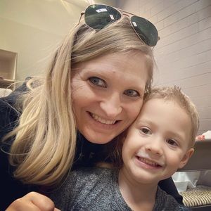 Meet your Posher, Katelyn